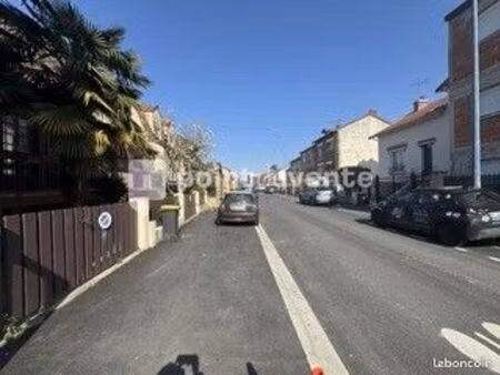 commerce services 25 m²