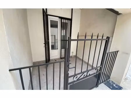 location appartement  m² t-1 à lunel-viel  549 €