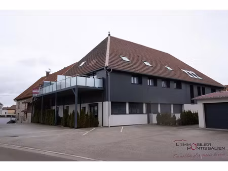 vente appartement 3 pièces 73.42 m² à frasne (25560)  250 000 €