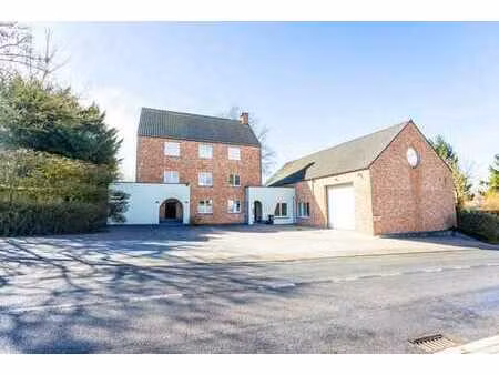 villa + espace professionnel