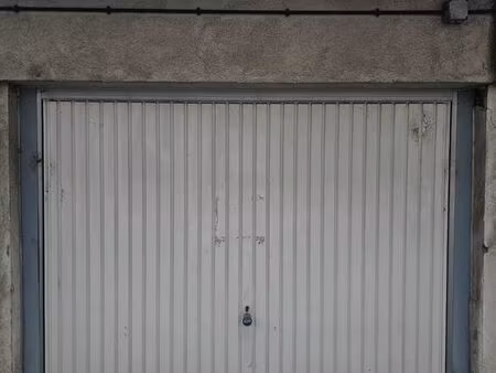 garage proche neyrpic