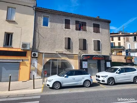immeuble 8 pièces 155 m²