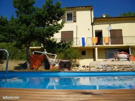 maison provençale vue dominante – 350 m² potentiel – terrains et oliviers en option