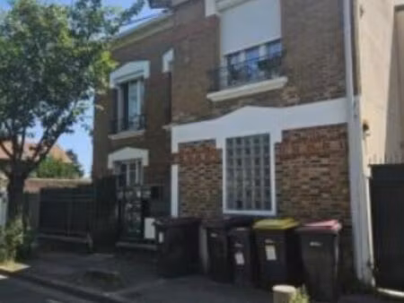 loue f3 bondy proche transport écoles boulangerie centre ville