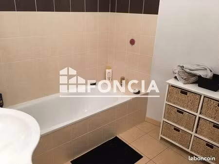 studio 1 pièce 37 m²