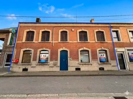 superficie commerciale 120m2 + appartement 2ch - juprelle