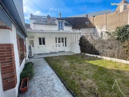 maison 4 pièces 104 m²