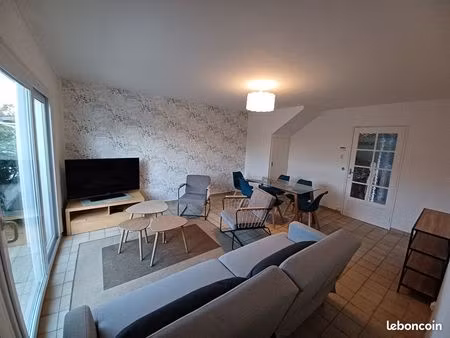 maison 6 pièces 95 m²