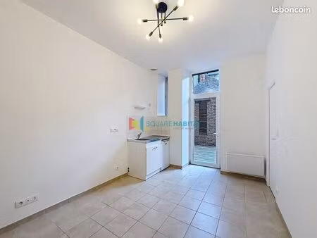 appartement 4 pièces 27 m²