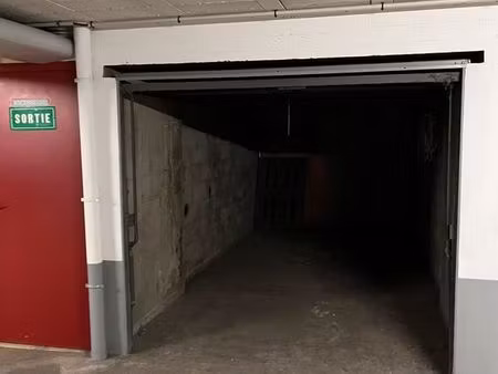 box rue anna jacquin