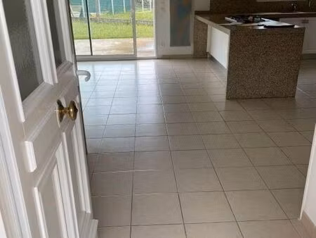 maison 5 pièces 109 m²