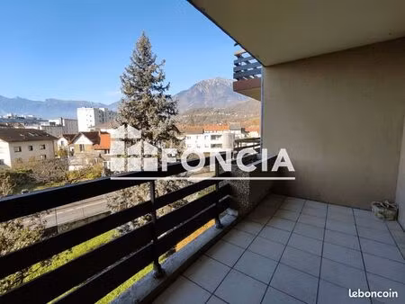 appartement 3 pièces 63 m²