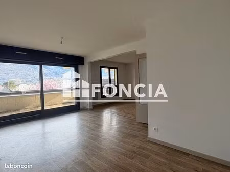 appartement 3 pièces 78 m²