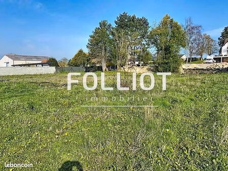 terrain 1272 m² rots