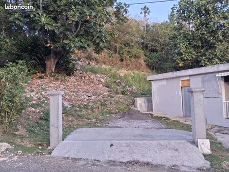 maison t4 + 1200 mètre carré de terrain