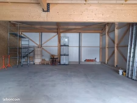 local dépôt entrepôt 279 m2