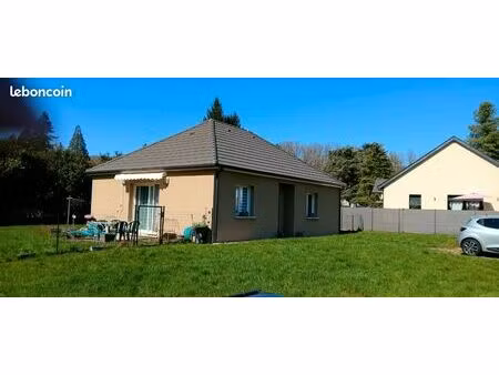 cantal maison récente plain-pied f3 dpe b