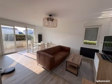 aytre t2 de 42m2 terrasse parking