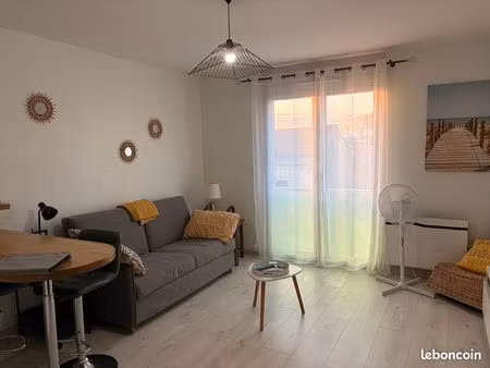 studio 1 pièce 25 m²