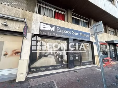 local commercial 35 m²