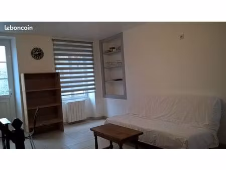 maison de bourg à campeaux