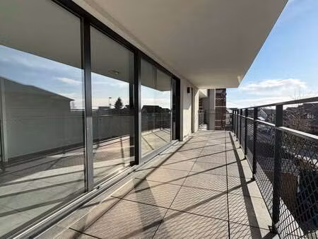 appartement à louer à mont-saint-guibert € 950 (ljtbt) - immobilière hendrix location | zi