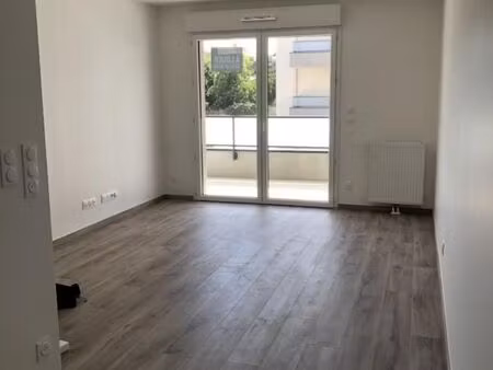 appartement 3 pièces 56 m²