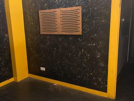 location locale commerciale