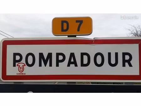 terrain à bâtir au cœur de la cité du cheval