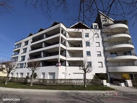 appartement 3 pièces 75 m²