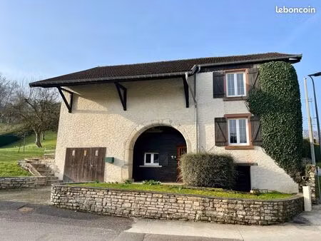 maison 6 pièces 138 m²