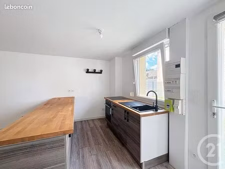 appartement 1 pièce 25 m²