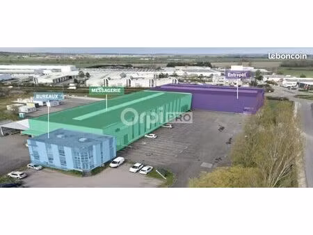 local d'activité 2 422 m²