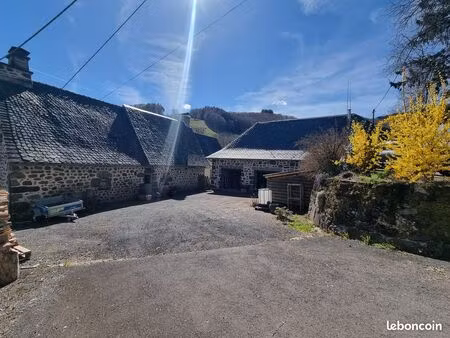 grande maison cantalienne