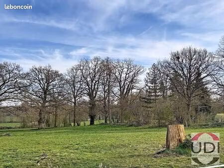 terrain 4 979 m² gouzon