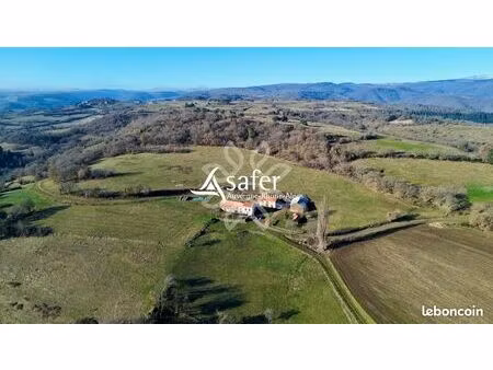 ferme 5 pièces 130 m²