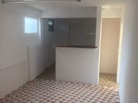 location bas de maison