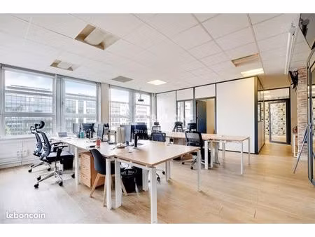 bureau 320 m²