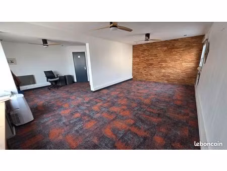 local 43 m² devecey