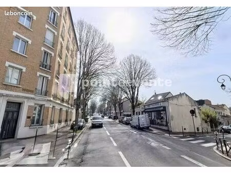 local commercial 500 m²