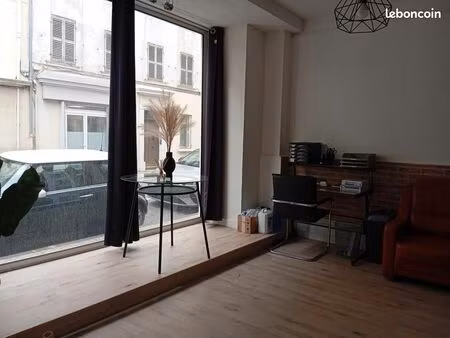 local commercial 23 m²