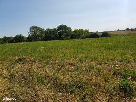 terrain 1 745 m² gisors