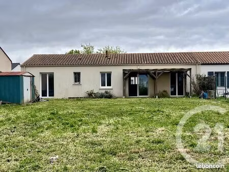 maison 5 pièces 95 m²
