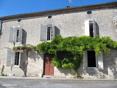 maison de style charentais