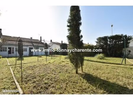 maison 8 pièces 156 m²