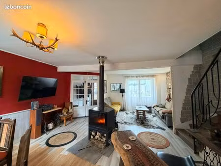 maison 6 pièces 97 m²