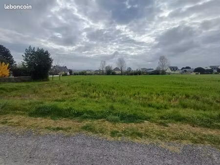 terrain 424 m² langueux