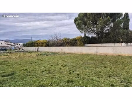 terrain 500 m² montelimar