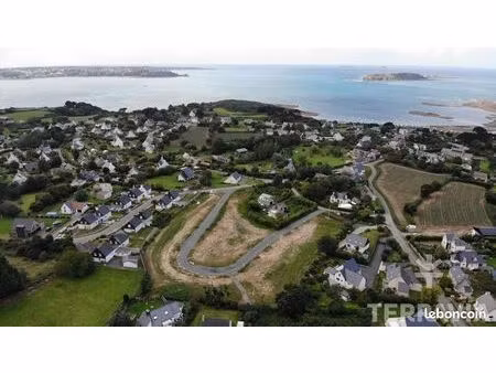 terrain 484 m² trélévern