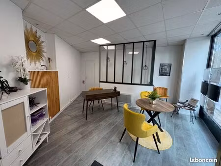 local commercial centre dijon – avec vitrine